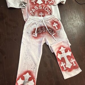 Passion Sweatsuit White and Red